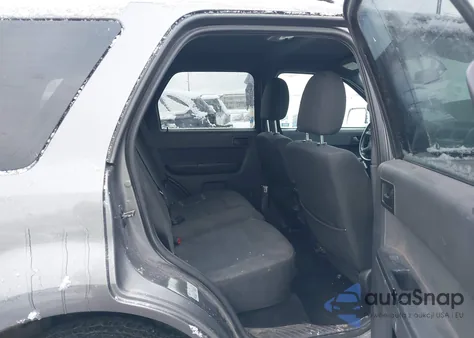 2012 Ford Escape Xlt z USA, uszkodzony, nr VIN 1FMCU0DG9CKA66057